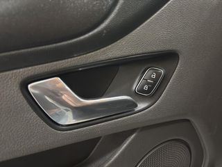 FORD Transit Custom Transit Custom Kombi 2.0 TDCI 96kW 320 L1 Trend