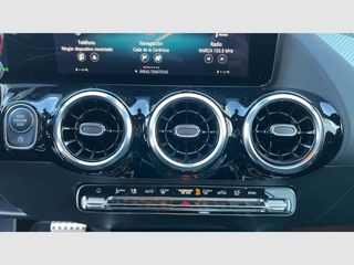 Mercedes Benz GLA GLA 200 D