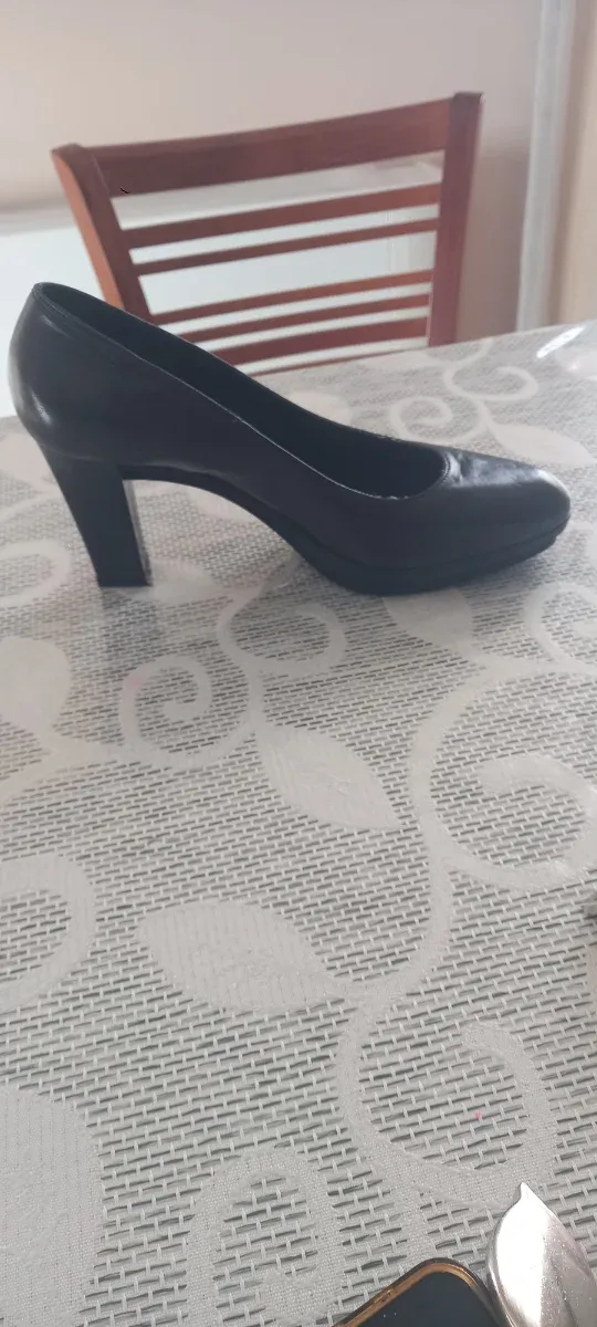 Scarpe con tacco nere