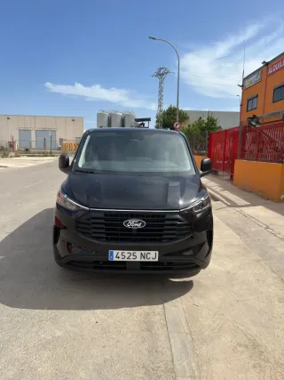Ford Transit Custom 2025