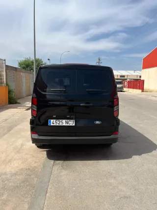 Ford Transit Custom 2025