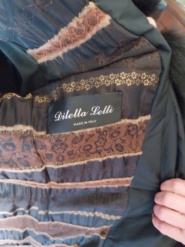 Giaccone con collo e polsi in pelliccia tg. 46