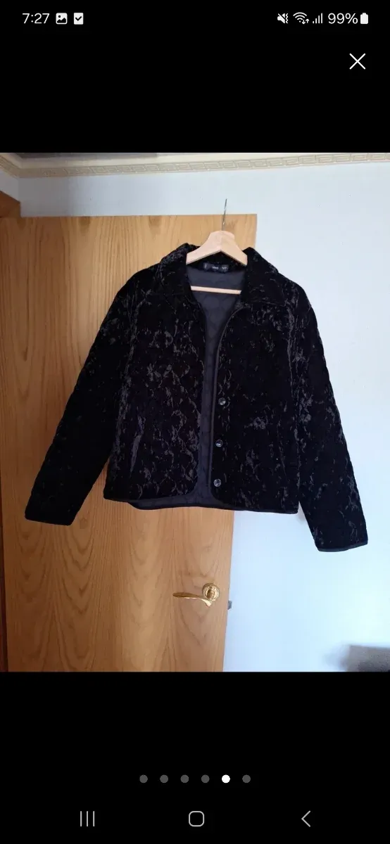 Chaqueta terciopelo Mango negra mujer