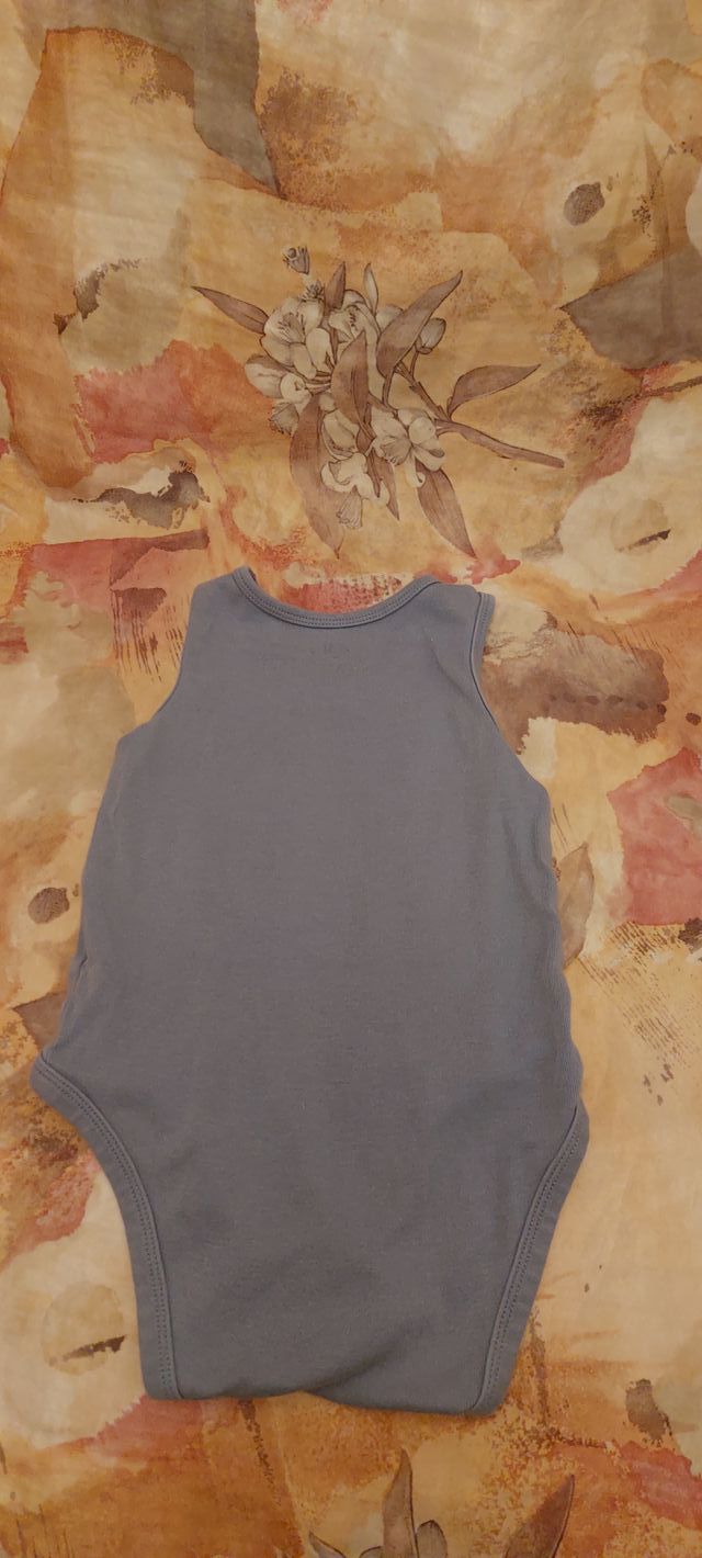 Body neonato azzurro