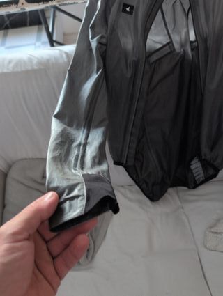 Chaqueta de lluvia GOBIK