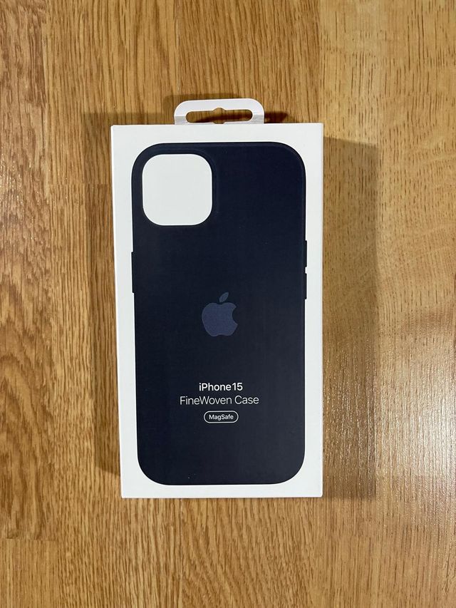 Custodia Apple FineWoven Magsafe per iPhone 15