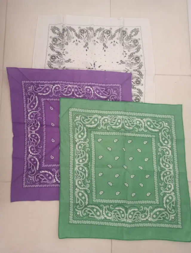 0,50€Pañuelo para pelo o cuello diferentes colores