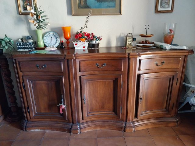 Sala vintage in noce