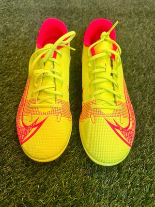 Botas fútbol Nike Jr Vapor 14 Club FG/MG n* 38/5