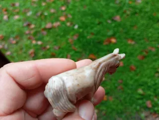 Statuetta cavallino in pietra