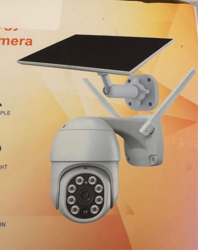 Câmera Exterior com Painel Solar