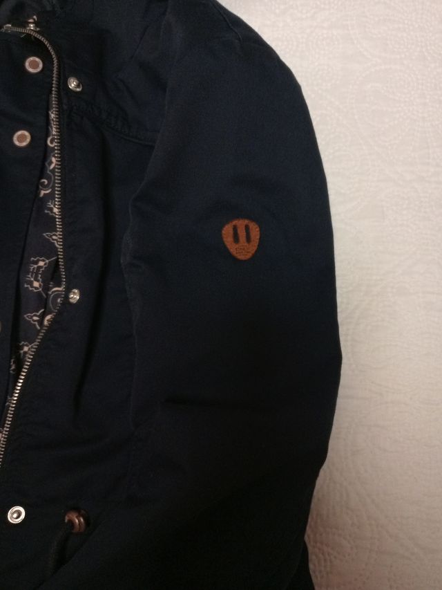 Chaqueta ONLY 3/4 con capucha azul marino