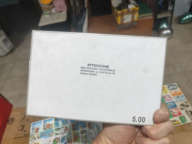 Foglietti francobolli spazio