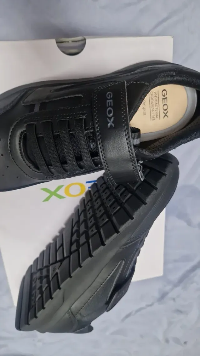 Zapatos Geox Negro Talla 36