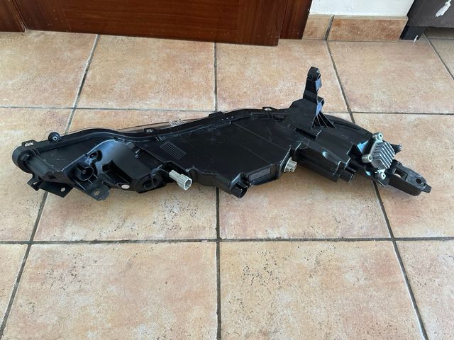 Faro Izquierdo Nissan Juke