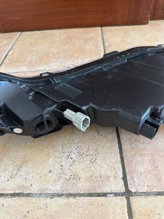Faro Izquierdo Nissan Juke