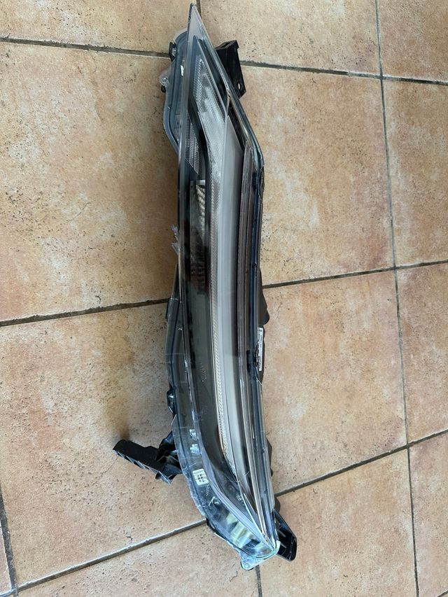 Faro Izquierdo Nissan Juke