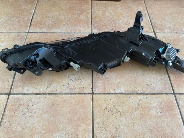 Faro Izquierdo Nissan Juke