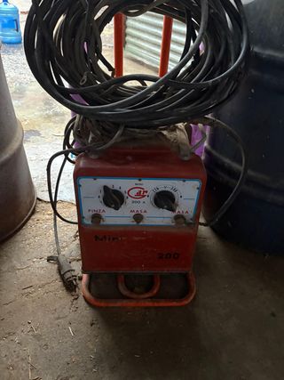 Soldador Mini 200A