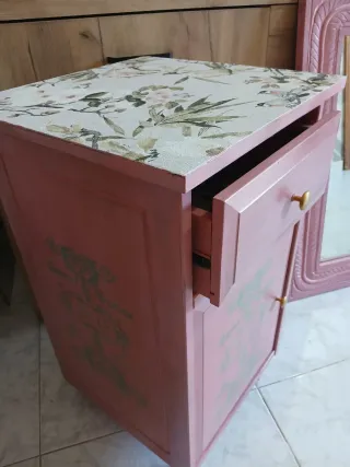 Tavolino da caffè Shabby Chic rosa