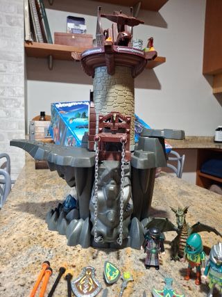 Castillo Playmobil Dragón y Figuras