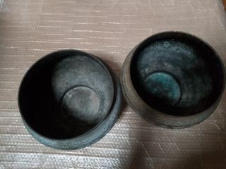 Vaso in ottone decorato