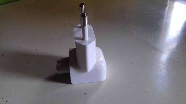 Enchufe, boquilla  original del cargador MacBook