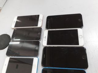 Lote 10 iPhone y 3 iPod (para reparadores)