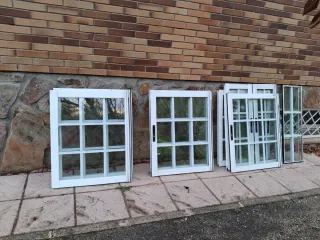 Ventanas blancas de aluminio