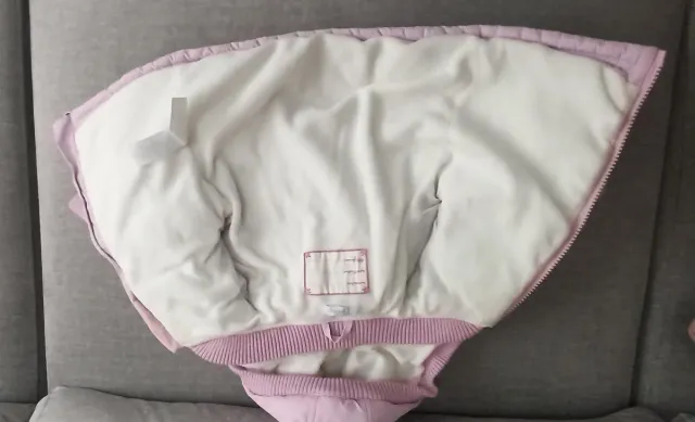 Abrigo bebé rosa, 6 meses