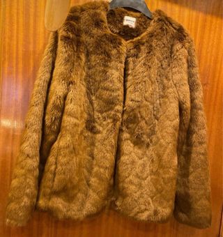 Chaquetón pelo sintético marrón