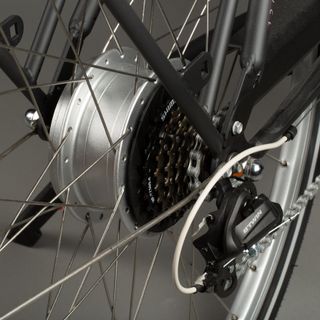 Bicicleta eléctrica urbana de paseo cuadro bajo Elops ebike