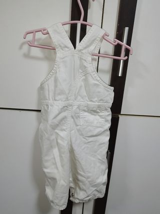 Mono Peto Bebé Blanco United Colors of Benetton.