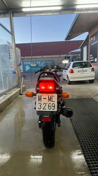 Suzuki GS 500