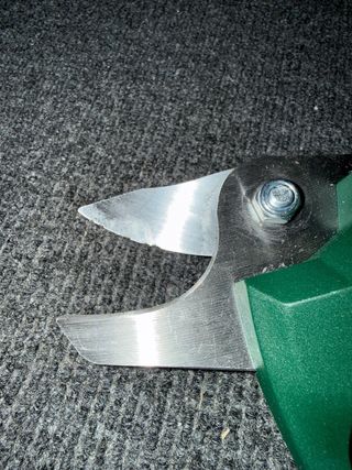 Tijera de Poda Eléctrica Parkside PGSA 14 A1