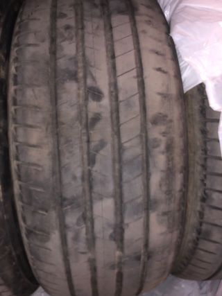 Neumáticos Bridgestone 245/50/19 105W