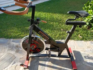Bicicleta de gimnasio