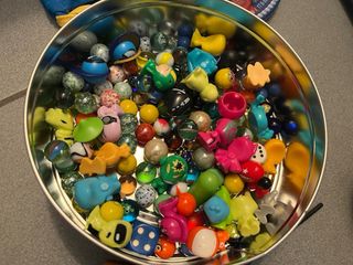 Lego y figuras de acción