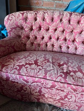 Sofá y 2 sillones vintage rubí