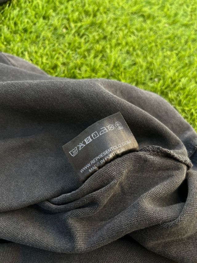 Camiseta Represent Pit Crew Negra