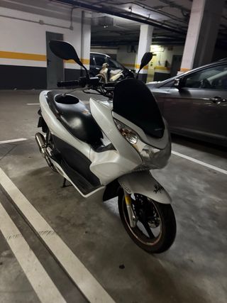 Honda PCX 125 2014 Blanca