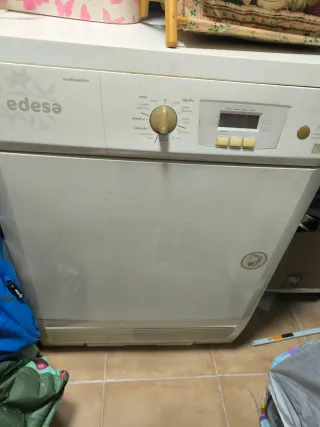 Secadora de ropa Edesa