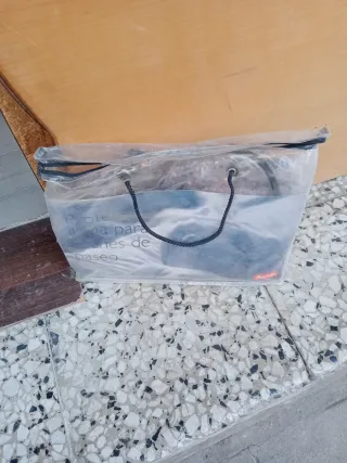 Funda protectora lluvia coche paseo