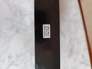 Ganga !!!!   2 Altavoces izdo y dcho.,TV Negros 10