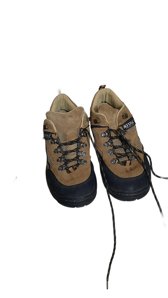 Calzado de montaña JEFEDA marrones y negras