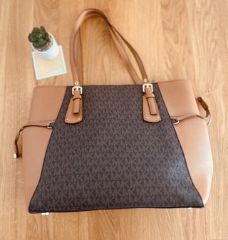 Borsa Michael Kors Voyager beige/marrone