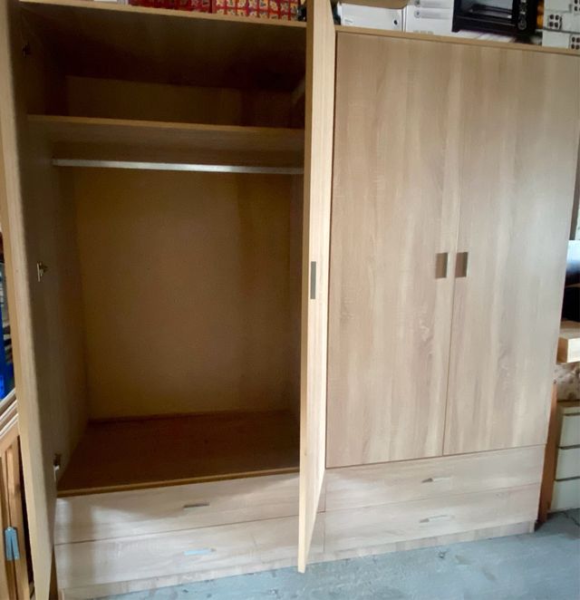 Armario grande semi nuevo 