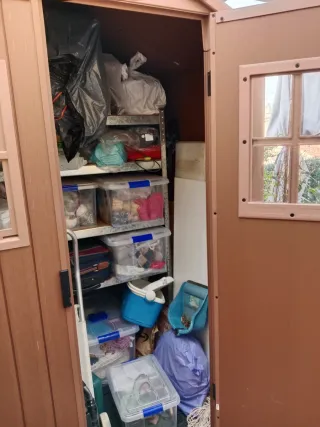 Caseta de jardín de resina marrón