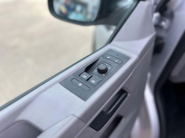 Volkswagen Transporter T6 Kombi 2022