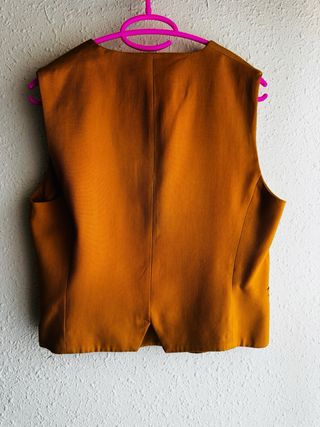 Chaleco Zara Mostaza Talla M